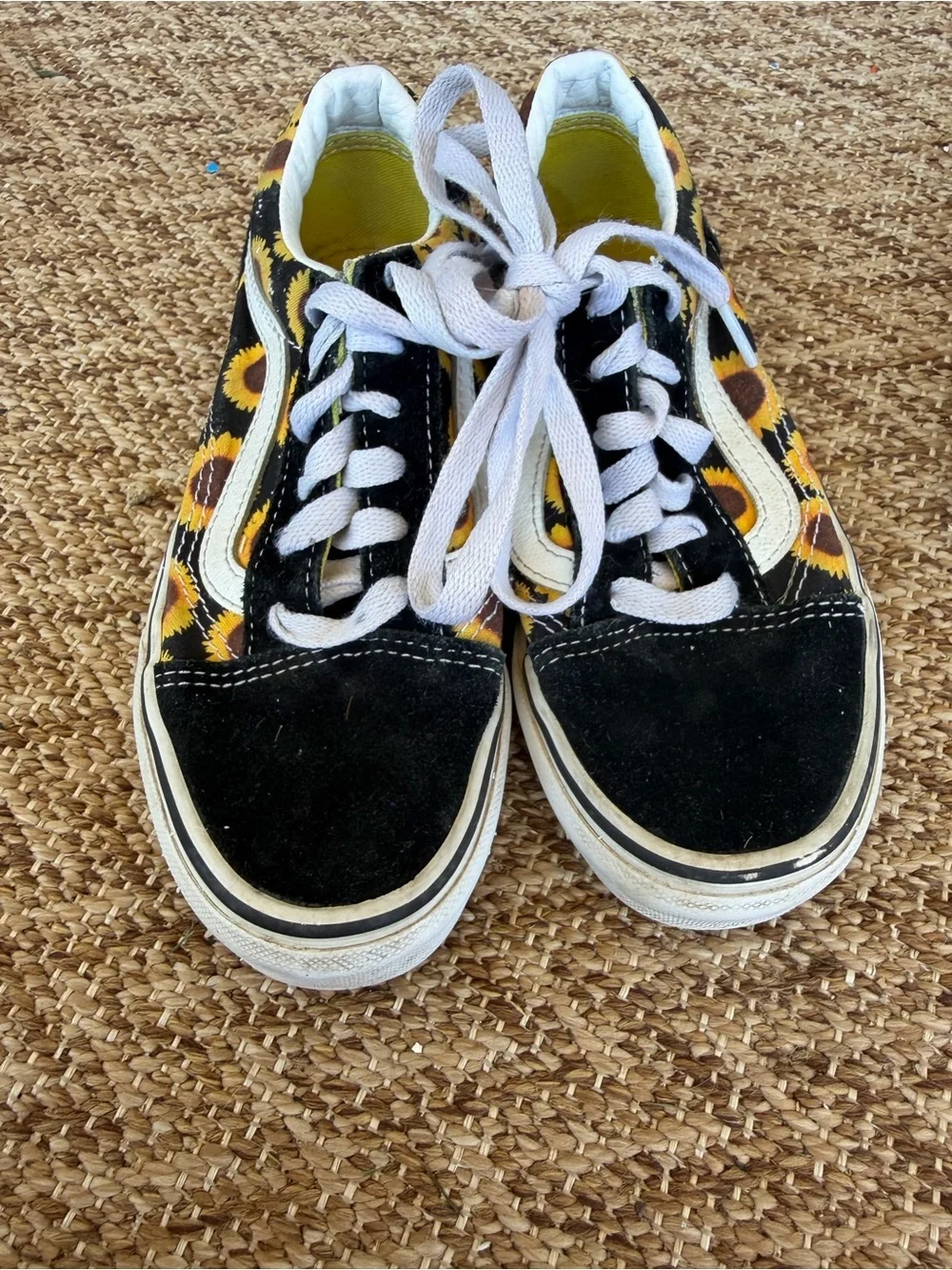 Vans Sunflower Low Tops Off The Wall Size 2 Kids Old Skool Skateboard School
